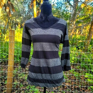 DKNY Jeans Black Silver Metallic Stretch Thin Knit Shirt 3/4 Sleeve L Large